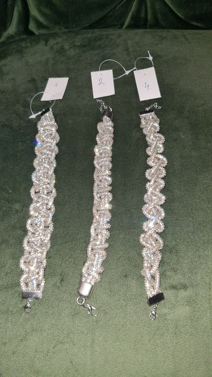 Crystal Karkötő